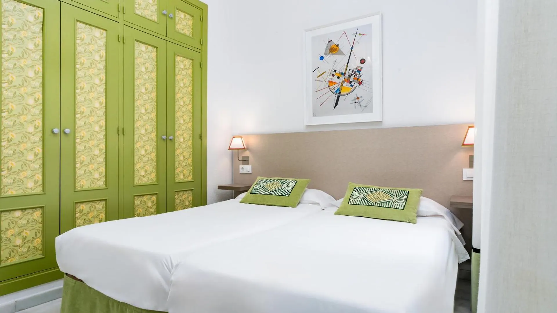 Smartr Sevilla Las Duenas Apartment Seville